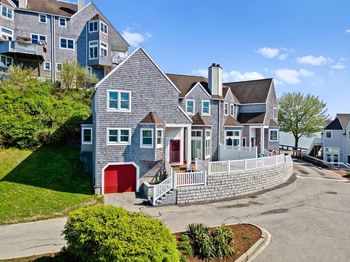 1 Marina Dr