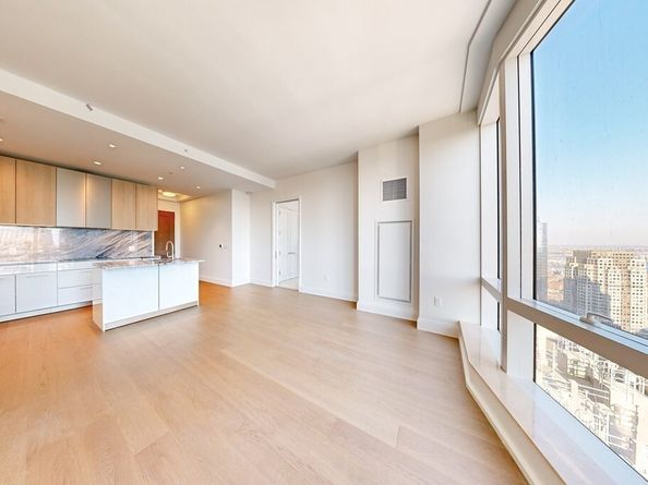 240 Devonshire Street 3811, Boston MA 02110