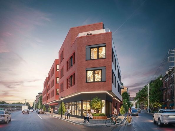 440 Granite Ave 201, Milton MA 02186