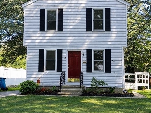 15 Primrose Rd, Billerica MA 01821