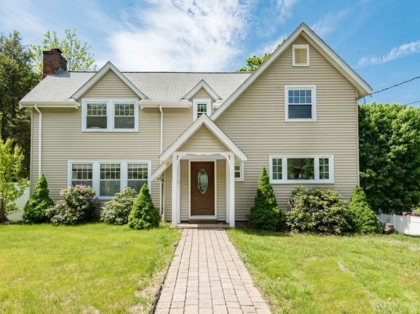 136 N Main St, Sharon MA 02067