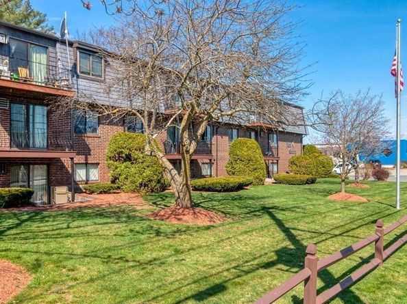 36 Main St 26, North Reading MA 01864