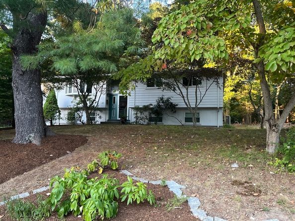 48 Spring Ln, Sharon MA 02067