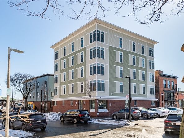 10 Roxbury Street, Boston MA 02119