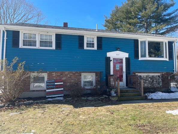 857 South St, Bridgewater MA 02324
