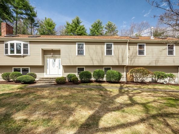 56 Leland Rd, Norfolk MA 02056