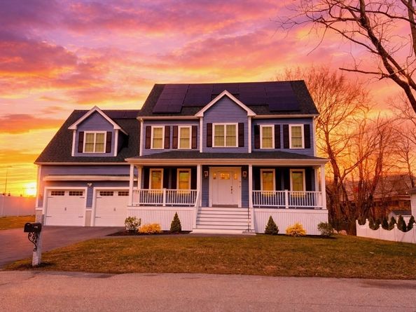 16 Palmer St, Brockton MA 02301