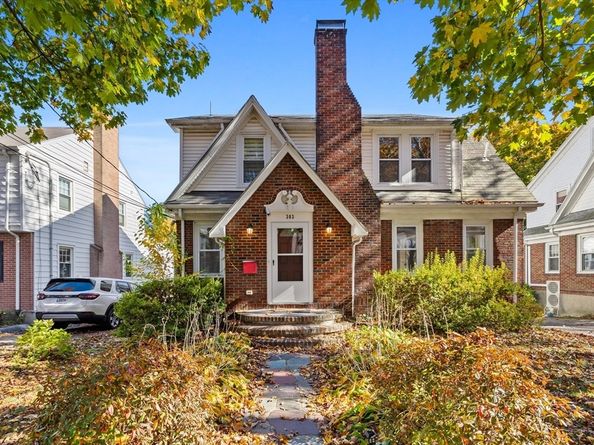 303 Russett Road, Brookline MA 02467