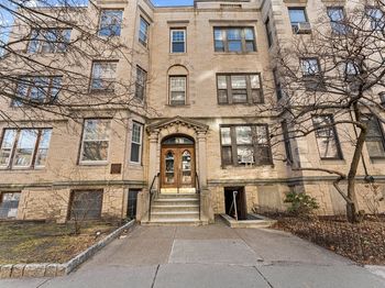 63 Longwood Ave
