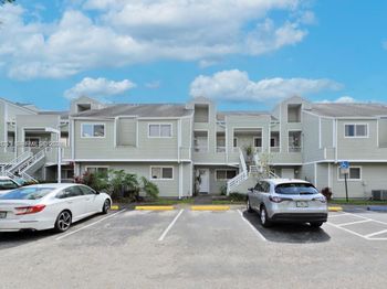 3453 NW 44th St