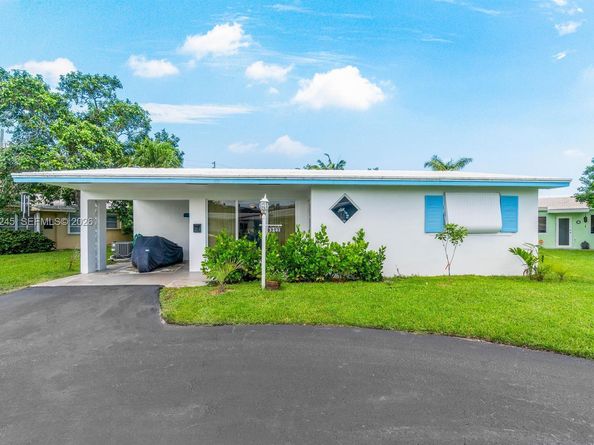 3201 Abbott Ln, Hollywood FL 33021