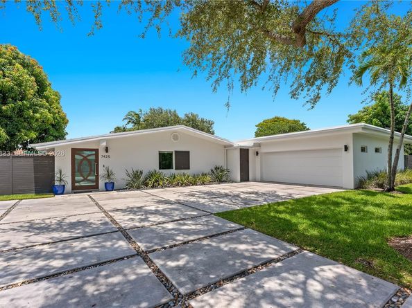 7425 SW 139th Ter, Palmetto Bay FL 33158
