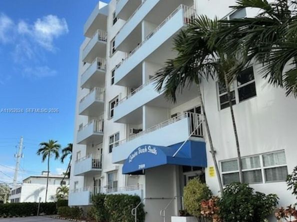 2900 Banyan St 207, Fort Lauderdale FL 33316