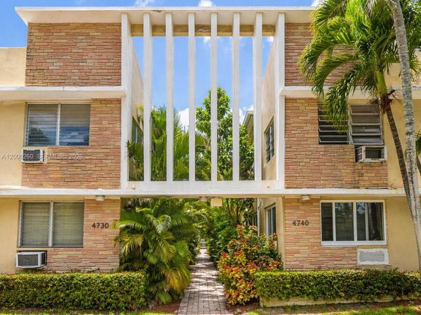 4740 Pine Tree Dr 20, Miami Beach FL 33140