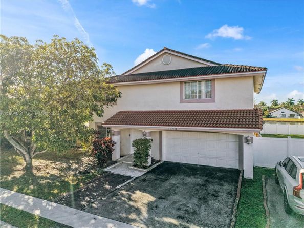 12134 NW 35th St, Sunrise FL 33323