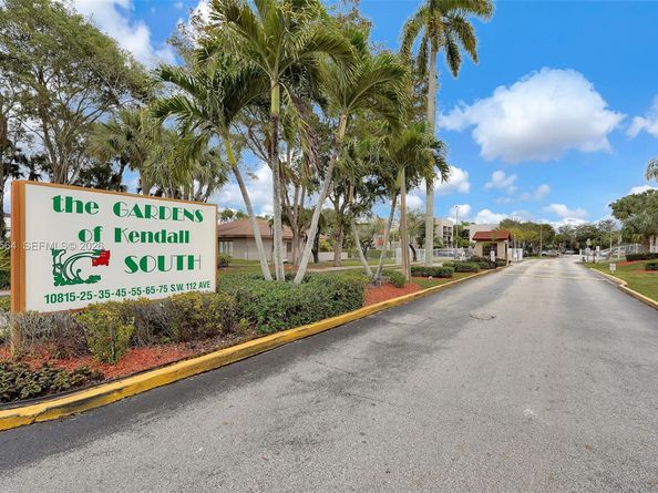 10825 SW 112th Ave 216, Miami FL 33176