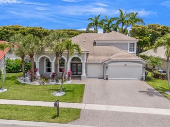 7476 Brunswick Cir