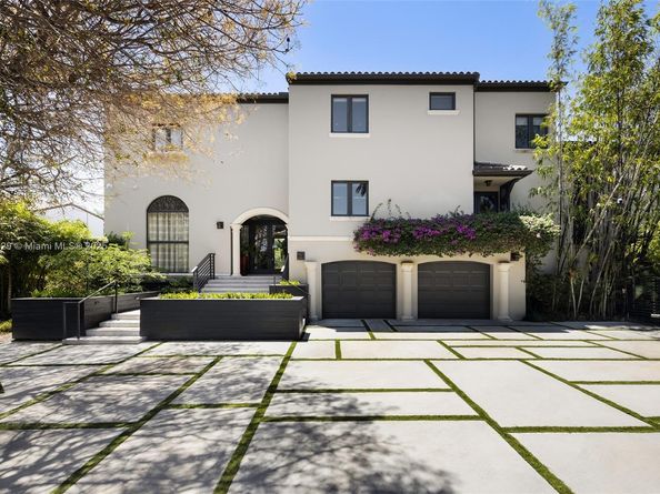 350 Costa Brava Ct, Coral Gables FL 33143