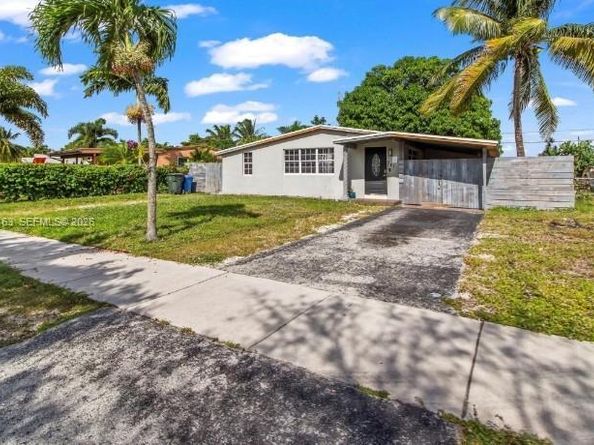 741 NE 58th St, Oakland Park FL 33334