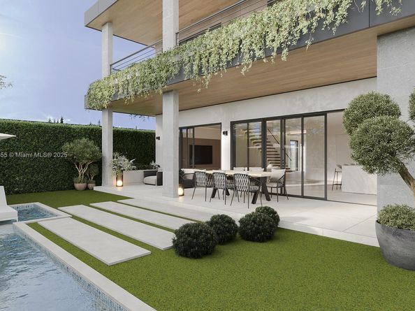 3170 Carter St, Miami FL 33133