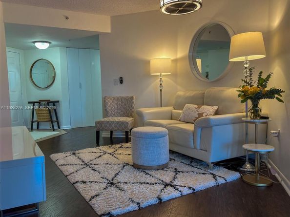 520 SE 5th Ave 2303, Fort Lauderdale FL 33301