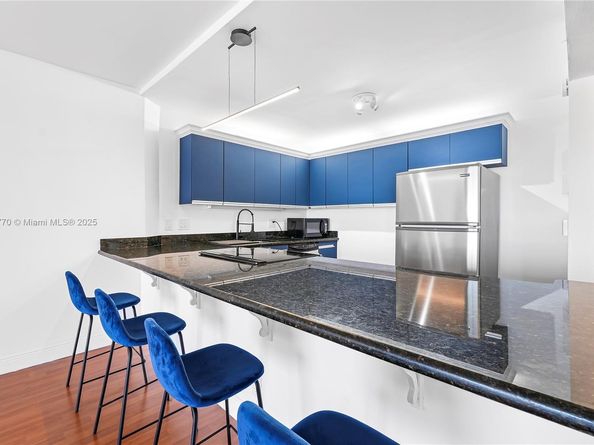 2500 Parkview Dr 1503, Hallandale Beach FL 33009