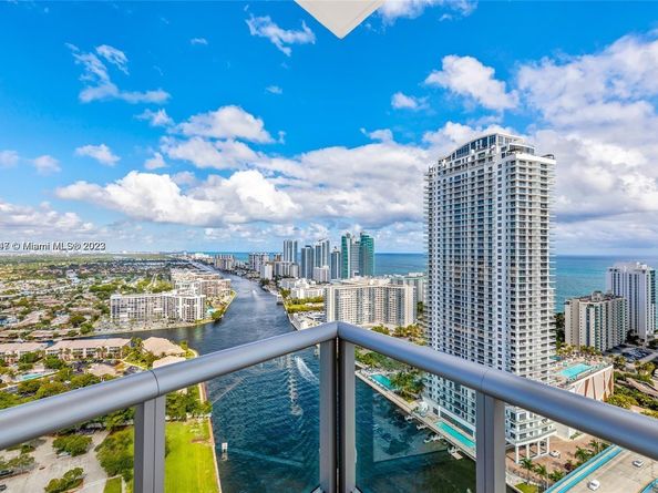 2600 E Hallandale Beach Blvd T3302, Hallandale Beach FL 33009