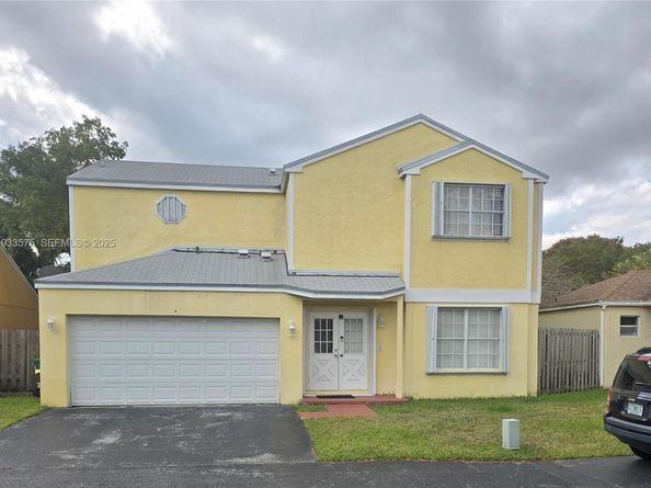 12687 SW 146th St, Miami FL 33186