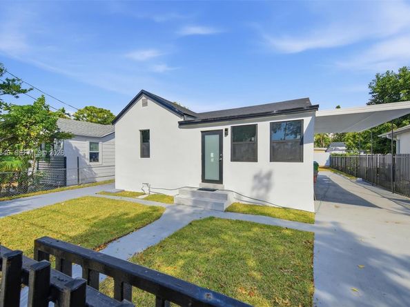 4237 SW 7th St, Miami FL 33134