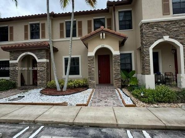 642 SE 32nd Ave, Homestead FL 33033