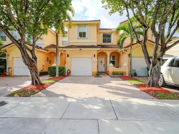 12542 SW 126th Ave, Miami FL 33186