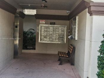 6093 Pointe Regal Cir