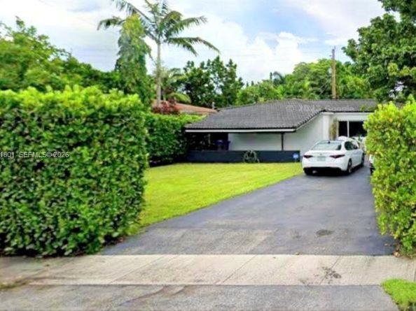 1780 NE 173 St, North Miami Beach FL 33162