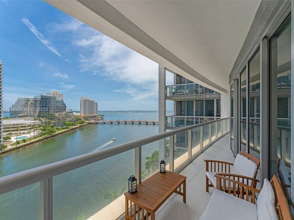 495 Brickell Ave 1022, Miami FL 33131