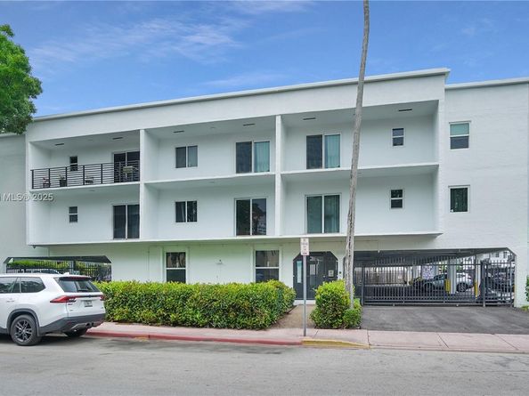 1033 Lenox Ave 304, Miami Beach FL 33139