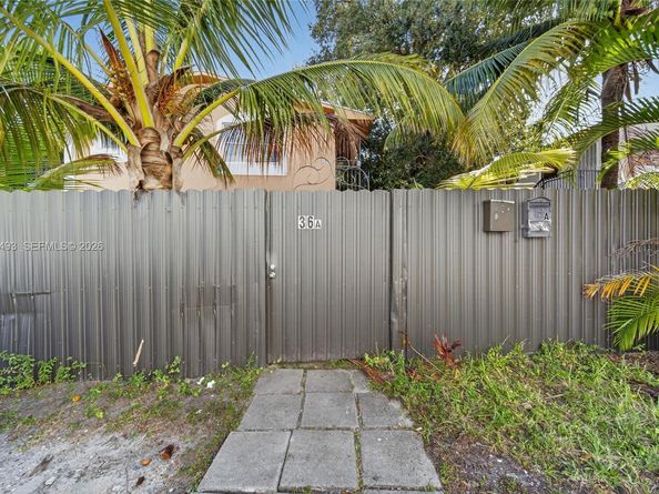 36 NE 64th Ter, Miami FL 33138