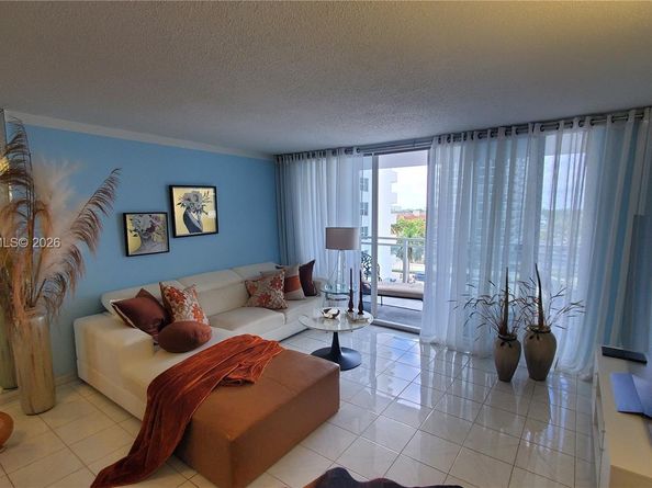 2030 S Ocean Dr 401, Hallandale Beach FL 33009