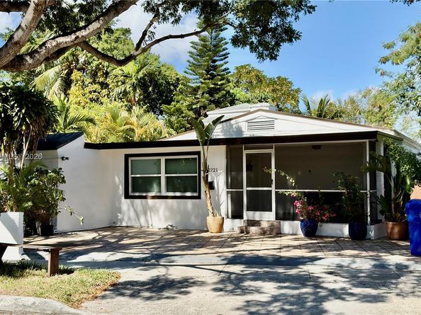 2221 SW 26th Lane, Miami FL 33133