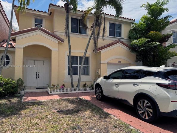 3523 SW 169th Ter, Miramar FL 33027