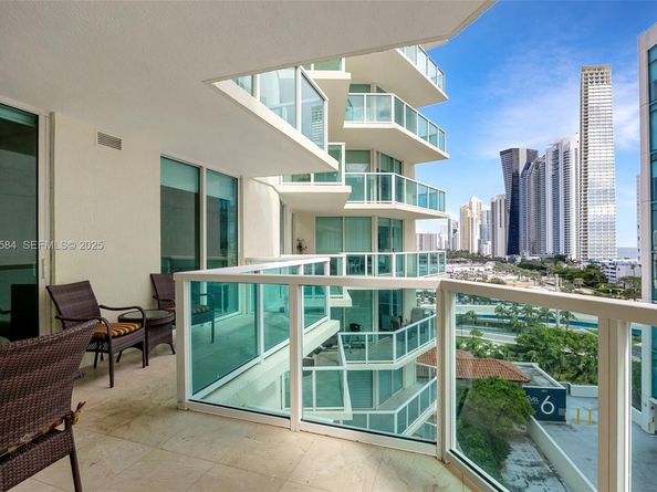 150 Sunny Isles Blvd 11006, Sunny Isles Beach FL 33160