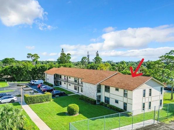 5894 Longbow Ln 6, West Palm Beach FL 33415