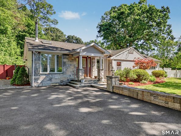 5 Caddy Road, Norwalk CT 06851