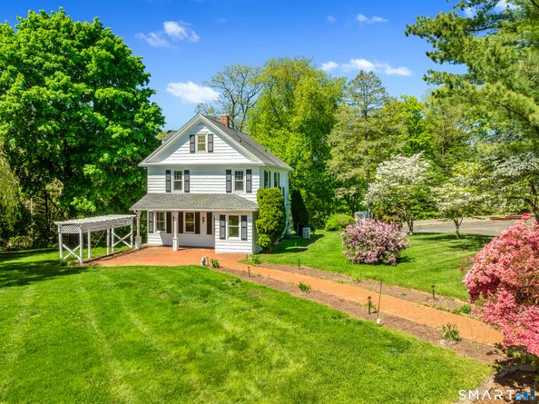 286 Daniels Farm Road, Trumbull CT 06611