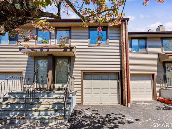 2539 Bedford Street 34C, Stamford CT 06905