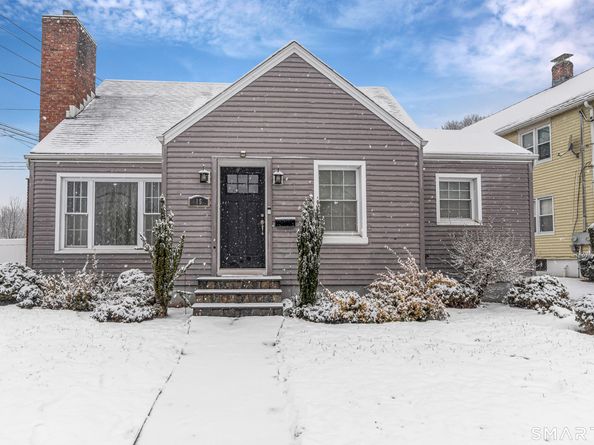 15 Henry Avenue, Stratford CT 06614