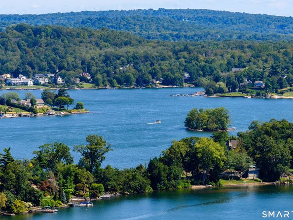 3 Spring Wood Lane, New Fairfield CT 06812