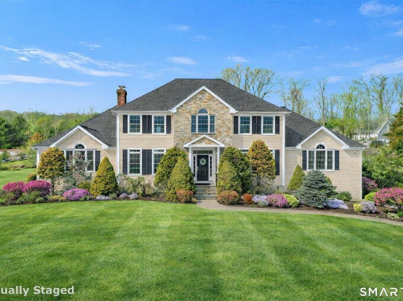 65 Trailside Drive, Monroe CT 06468