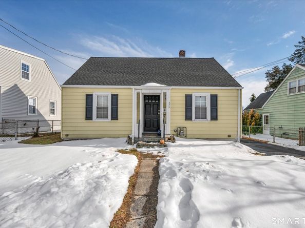 375 Ruth Street, Bridgeport CT 06606