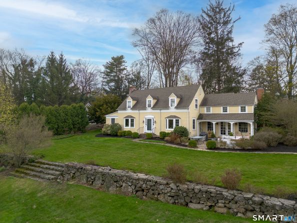 3 Holmewood Lane, New Canaan CT 06840