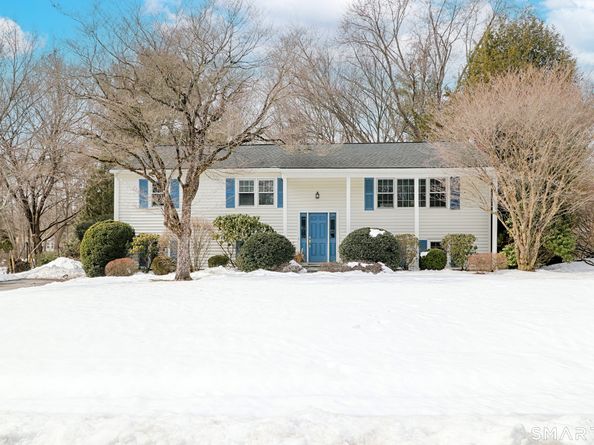 26 Thistle Road, Norwalk CT 06851